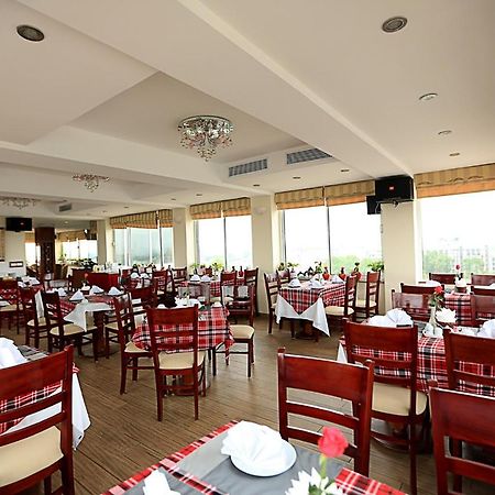 Moon View Hotel - 65 Cua Bac - By Bay Luxury Ανόι Εξωτερικό φωτογραφία