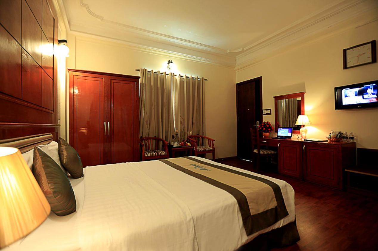 Moon View Hotel - 65 Cua Bac - By Bay Luxury Ανόι Εξωτερικό φωτογραφία